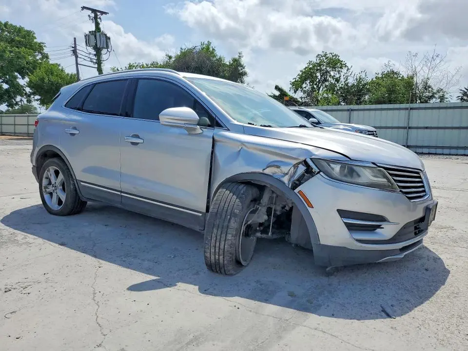 2017 LINCOLN MKC PREMIERE  