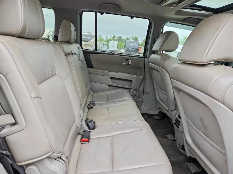 2012 HONDA PILOT TOURING  