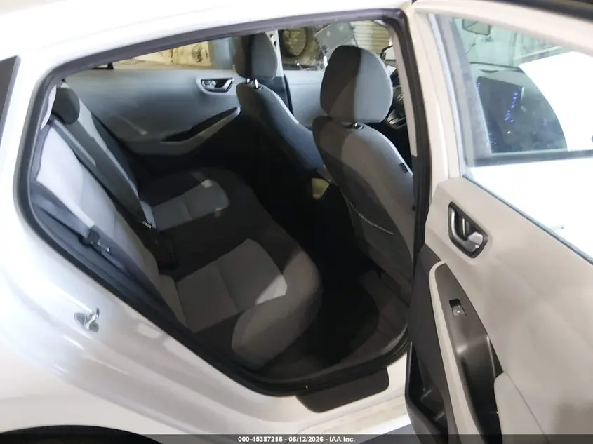 2020 HYUNDAI IONIQ HYBRID BLUE