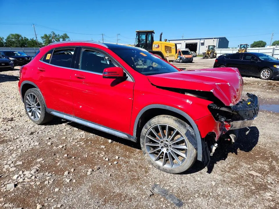 2018 MERCEDES-BENZ GLA 250 4MATIC  