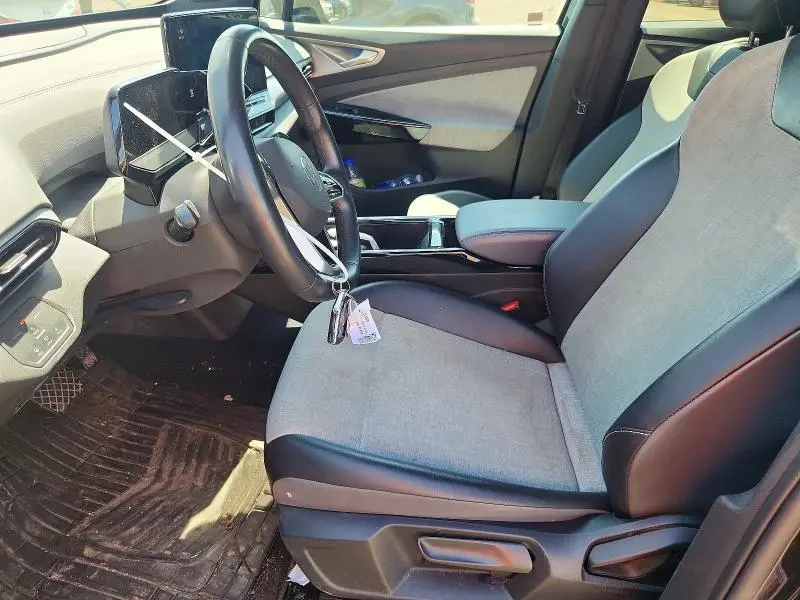 2023 VOLKSWAGEN ID.4 PRO  
