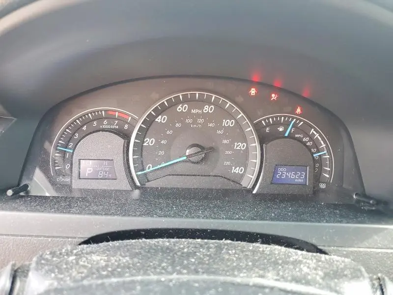2012 TOYOTA CAMRY LE  