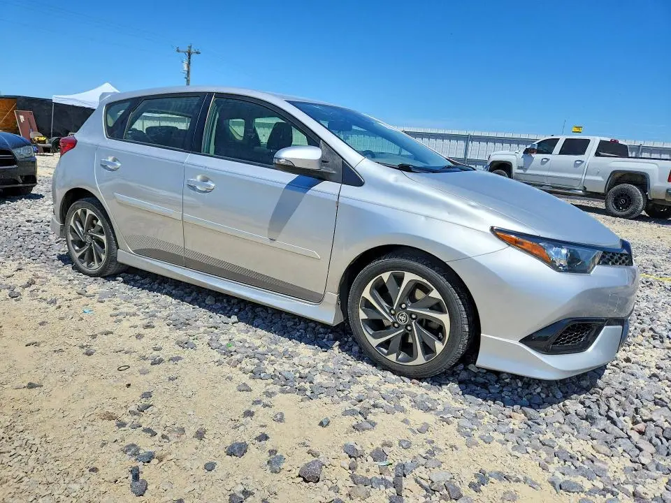 2017 TOYOTA COROLLA IM BASE  
