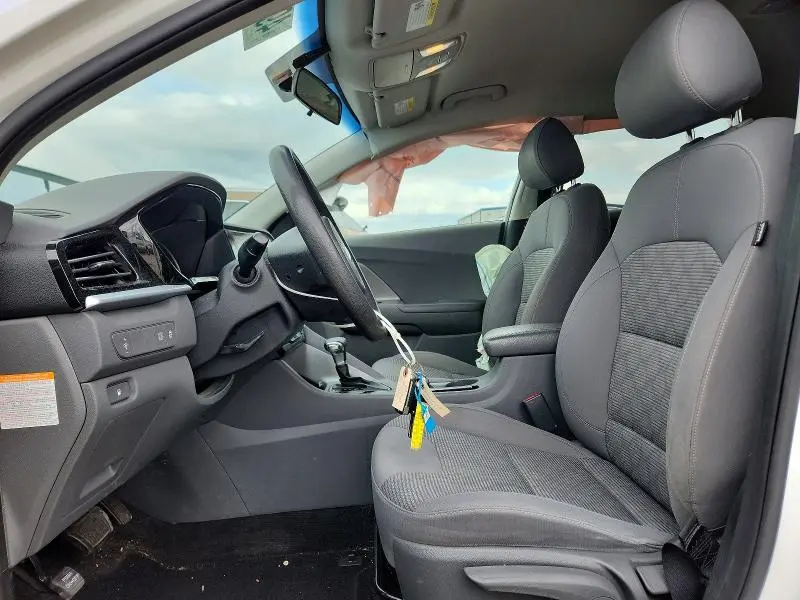 2020 KIA NIRO LX  