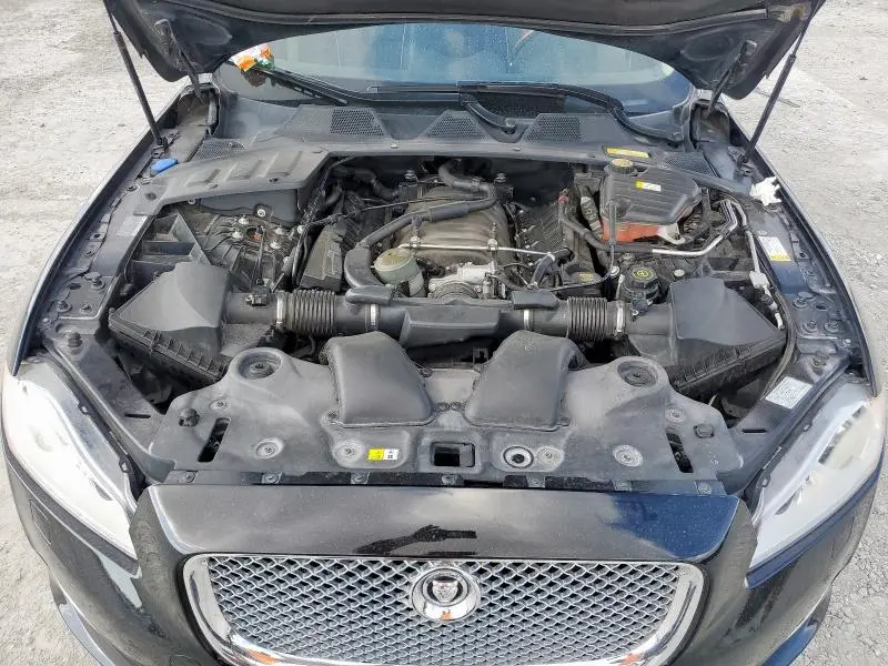 2012 JAGUAR XJL   
