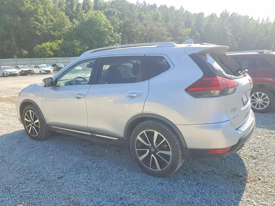 2017 NISSAN ROGUE SL  