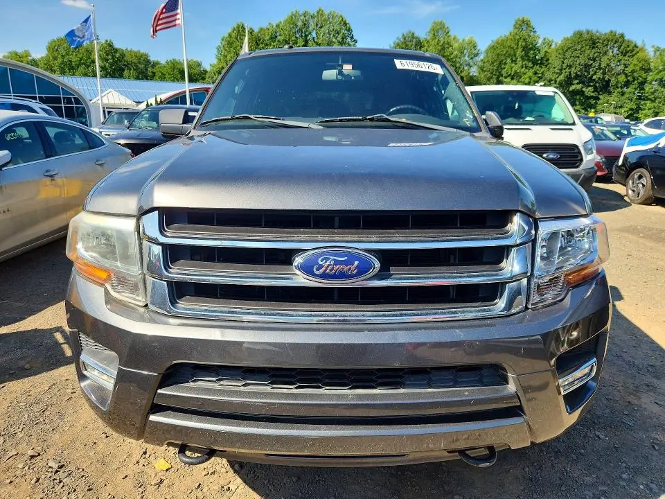 2016 FORD EXPEDITION EL XLT  