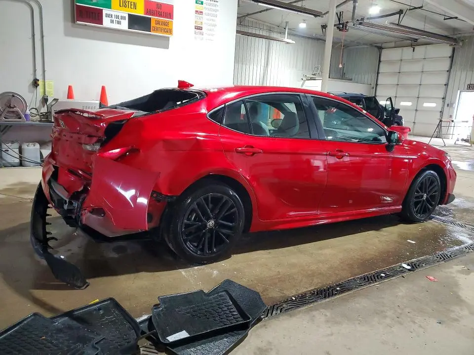 2025 TOYOTA CAMRY SE  