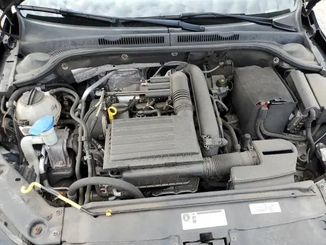 2017 VOLKSWAGEN JETTA SE  