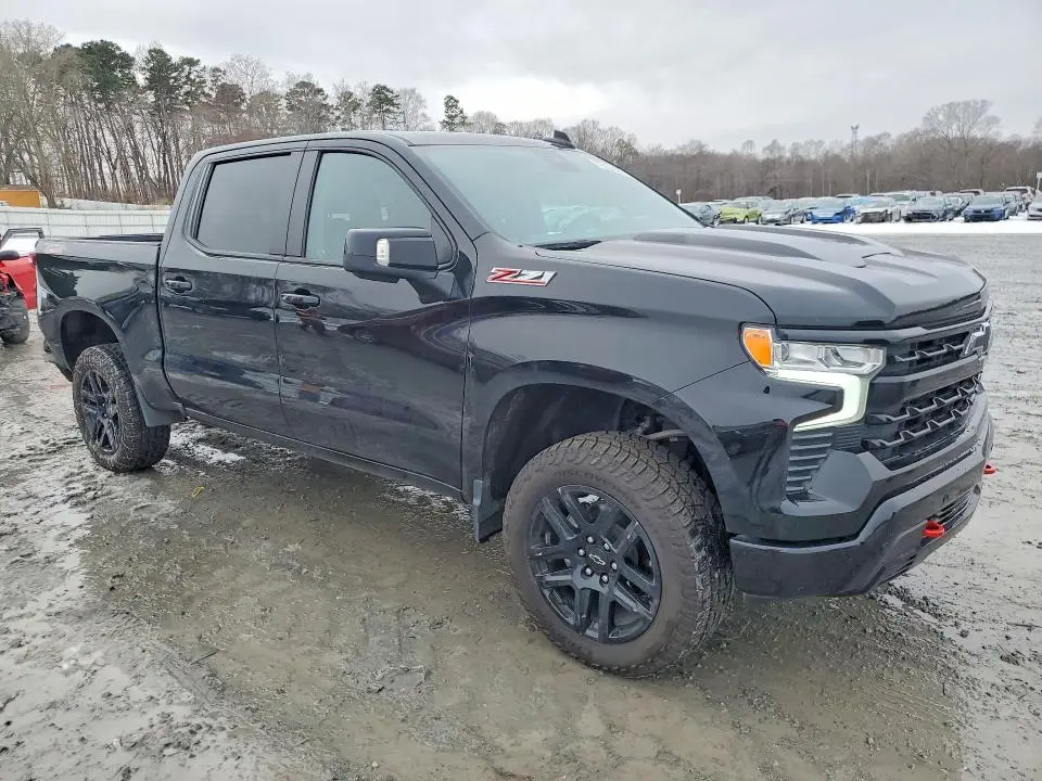 2024 CHEVROLET SILVERADO K1500 LT TRAIL BOSS  