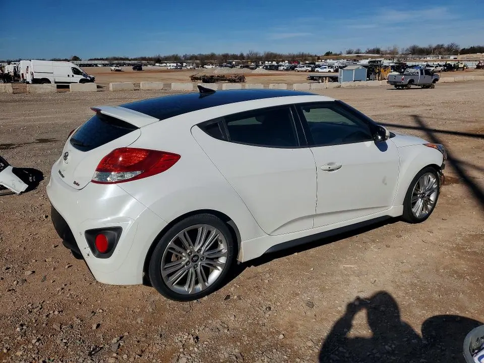 2016 HYUNDAI VELOSTER TURBO  