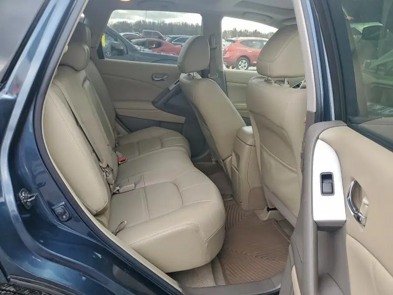 2014 NISSAN MURANO S  