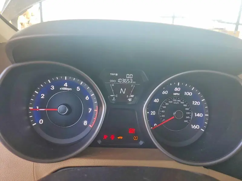 2013 HYUNDAI ELANTRA GLS  