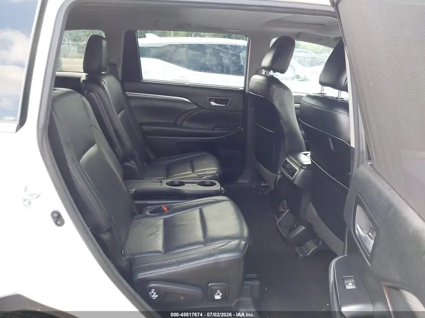 2018 TOYOTA HIGHLANDER LIMITED