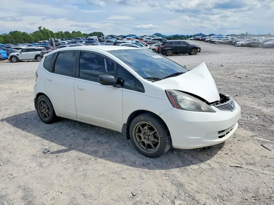 2010 HONDA FIT   