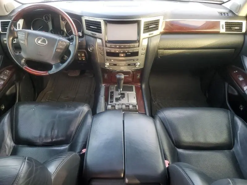 2013 LEXUS LX 570  