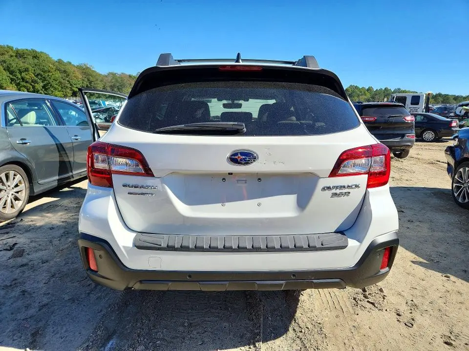 2018 SUBARU OUTBACK 3.6R LIMITED  