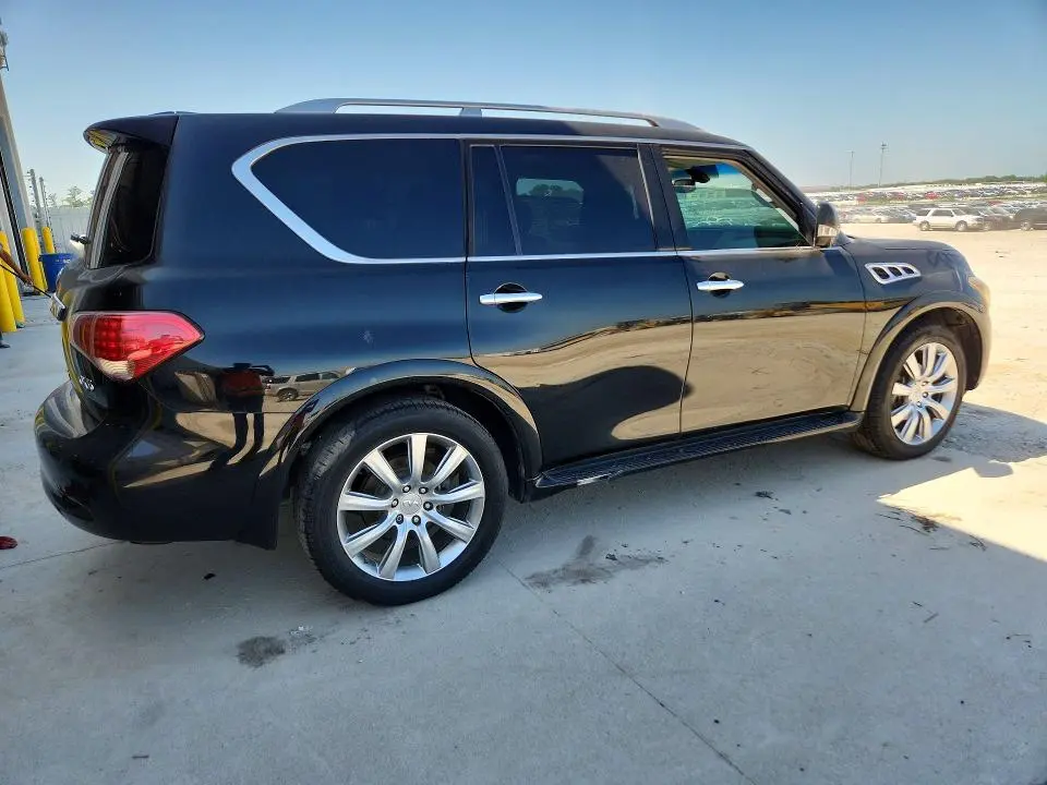 2011 INFINITI QX56 BASE  
