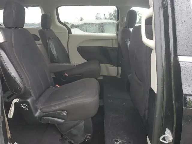 2017 CHRYSLER PACIFICA LX  
