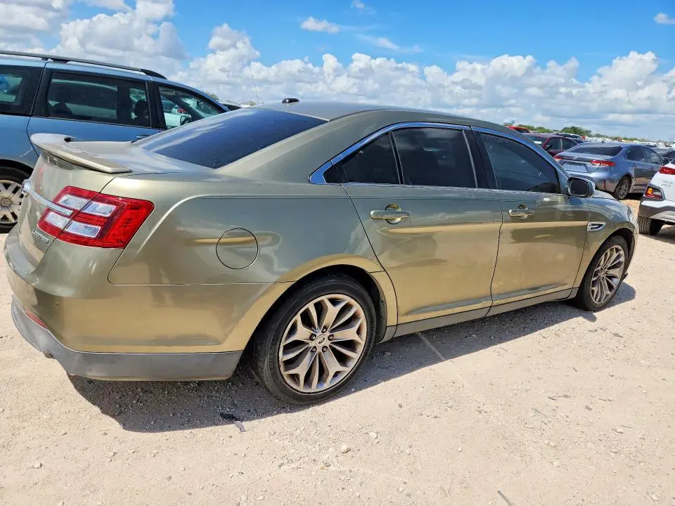 2013 FORD TAURUS LIMITED  