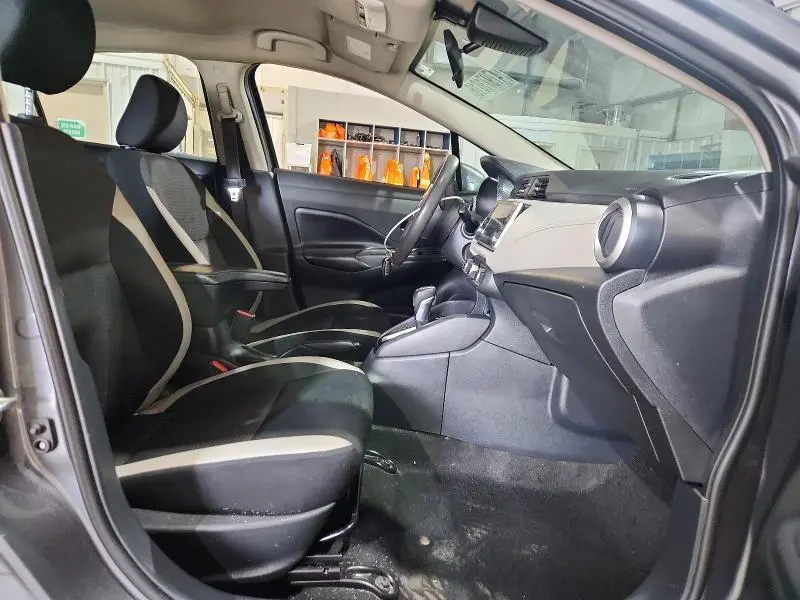 2020 NISSAN VERSA SV  
