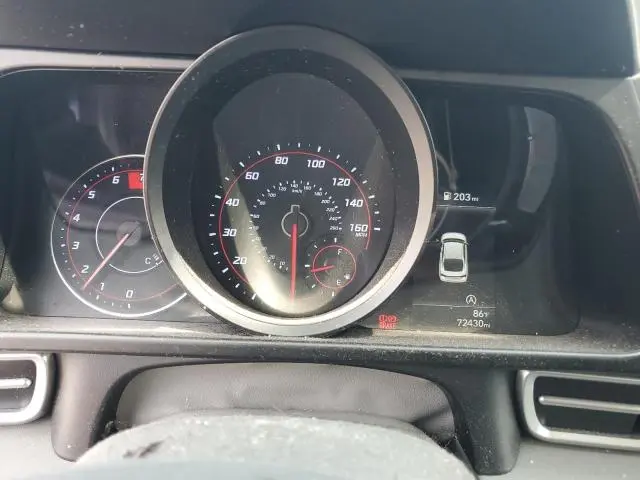 2022 HYUNDAI ELANTRA SE  