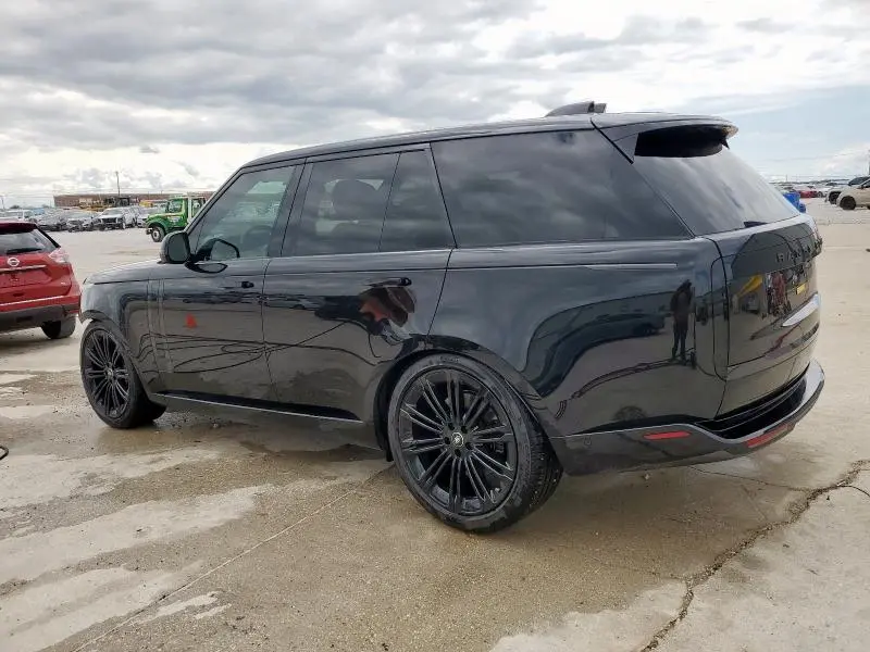 2025 LAND ROVER RANGE ROVER SE  