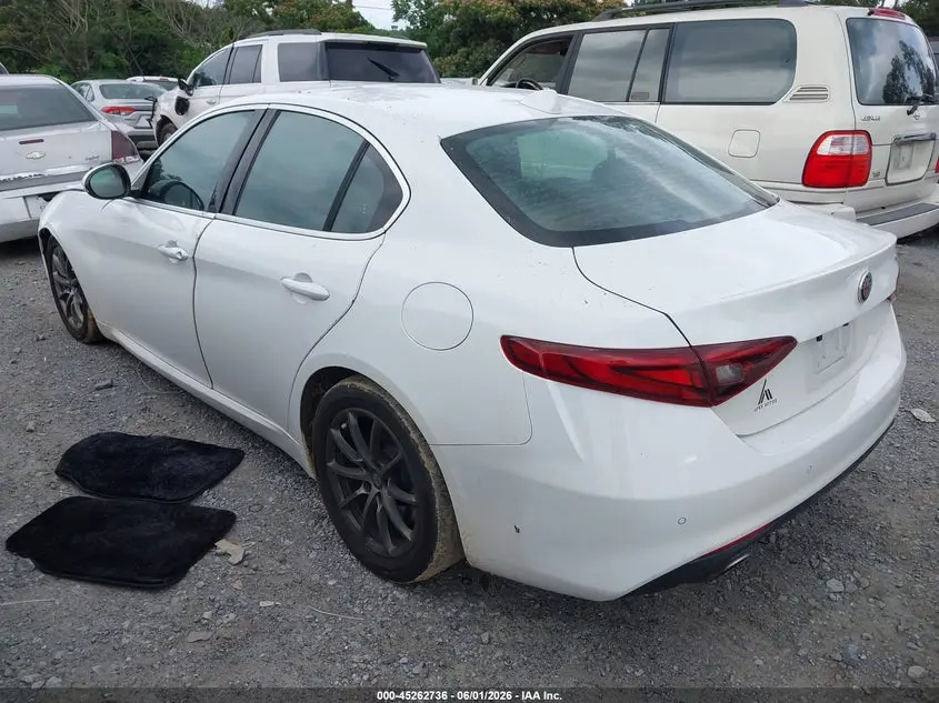 2019 ALFA ROMEO GIULIA RWD