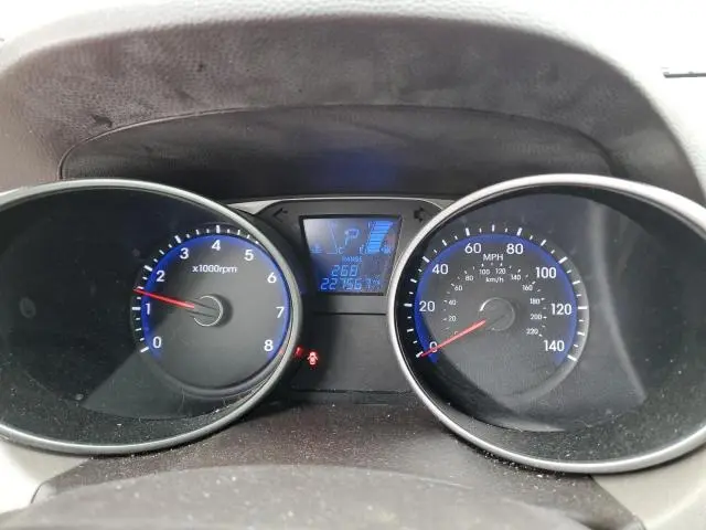 2012 HYUNDAI TUCSON GLS  