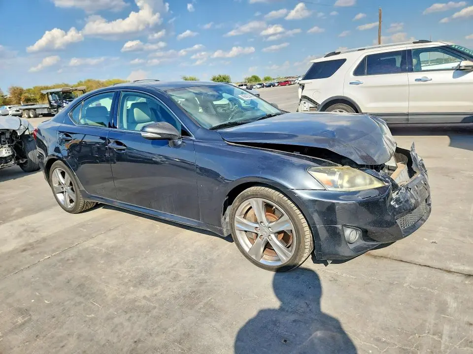 2011 LEXUS IS 350  