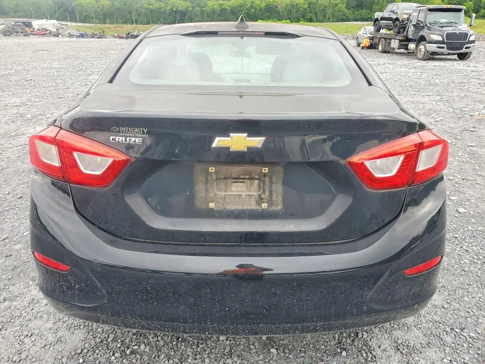2018 CHEVROLET CRUZE LS  