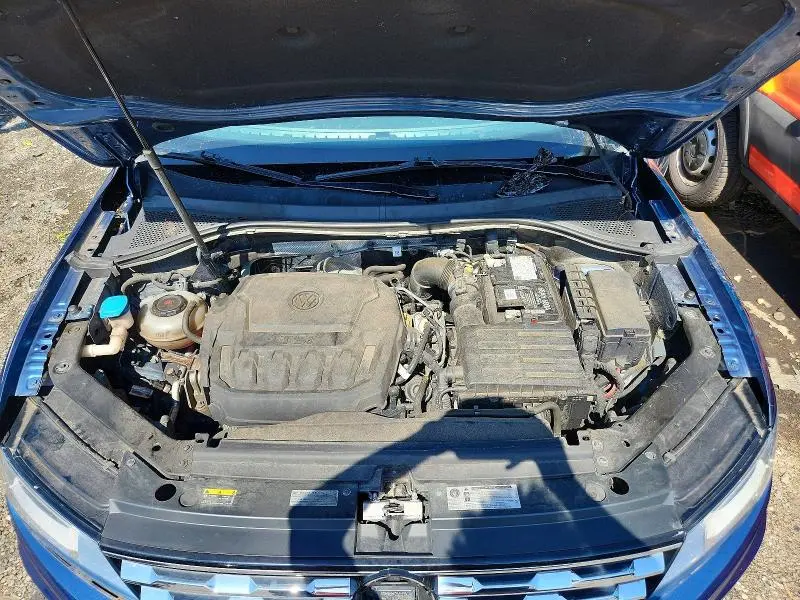 2020 VOLKSWAGEN TIGUAN SE  