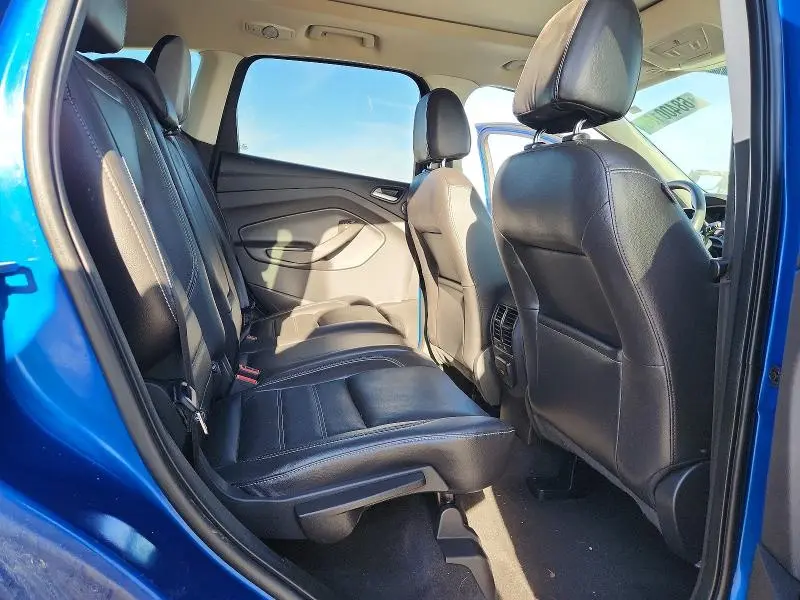 2017 FORD ESCAPE TITANIUM  