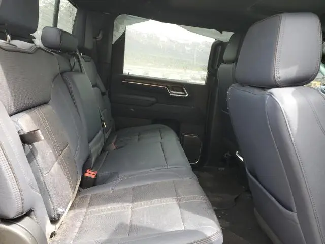 2025 CHEVROLET SILVERADO K3500 HIGH COUNTRY  
