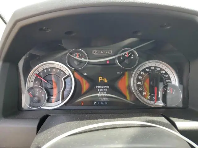 2017 RAM 1500 SLT  