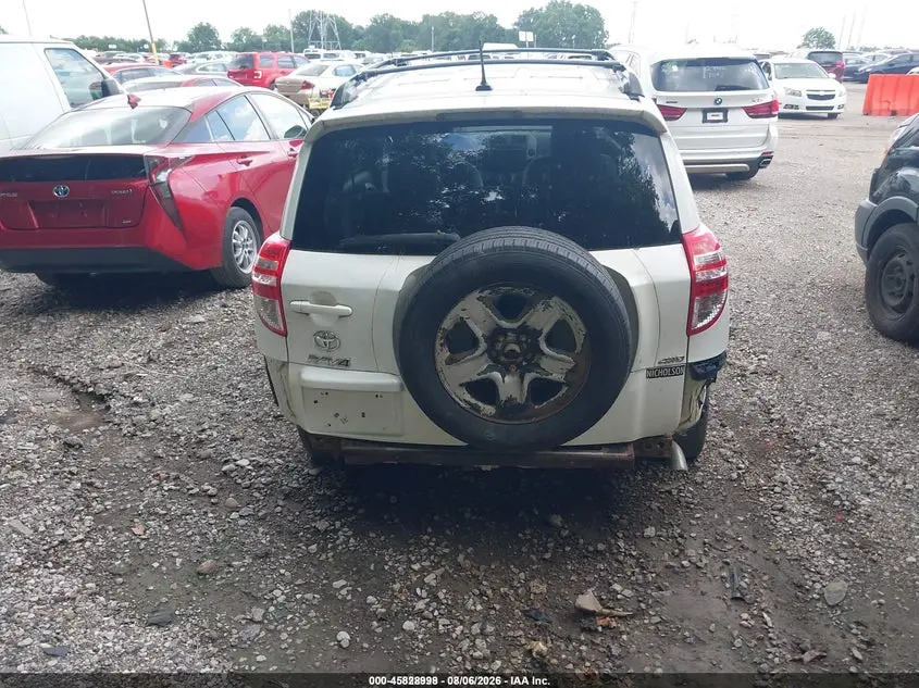 2012 TOYOTA RAV4  