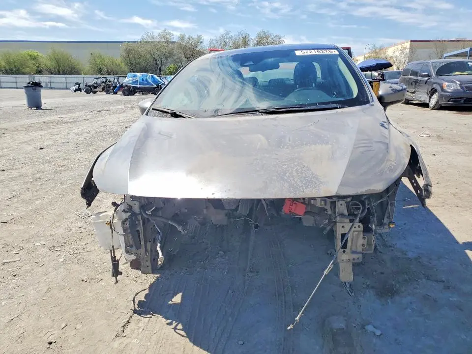 2023 NISSAN VERSA SV  