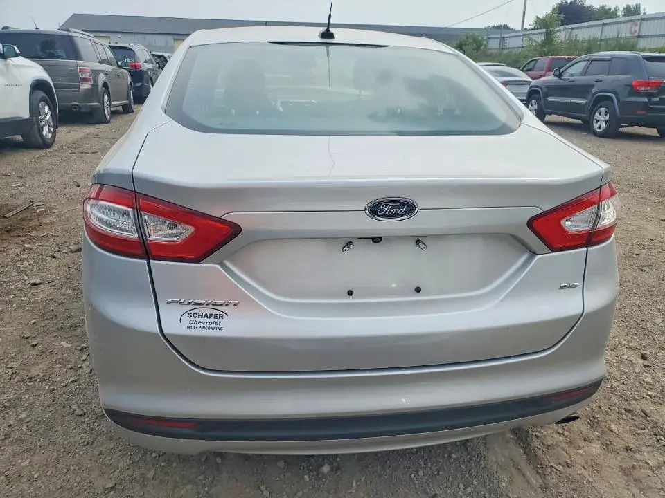 2016 FORD FUSION SE  