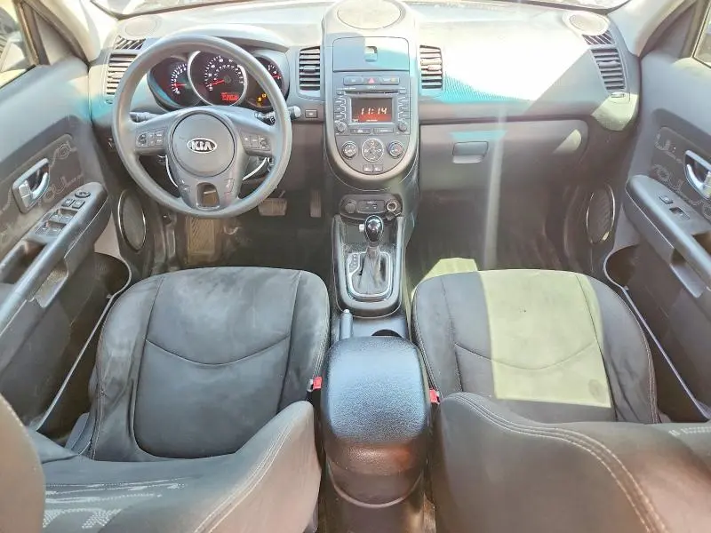 2013 KIA SOUL +  