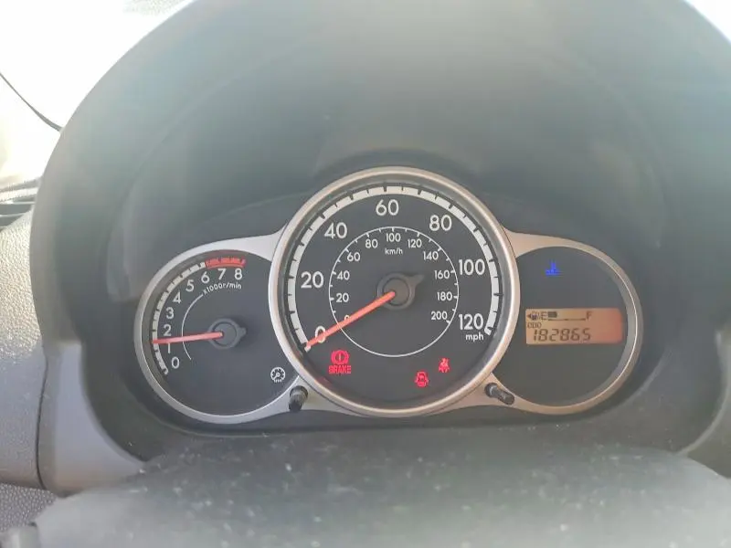 2013 MAZDA MAZDA2   