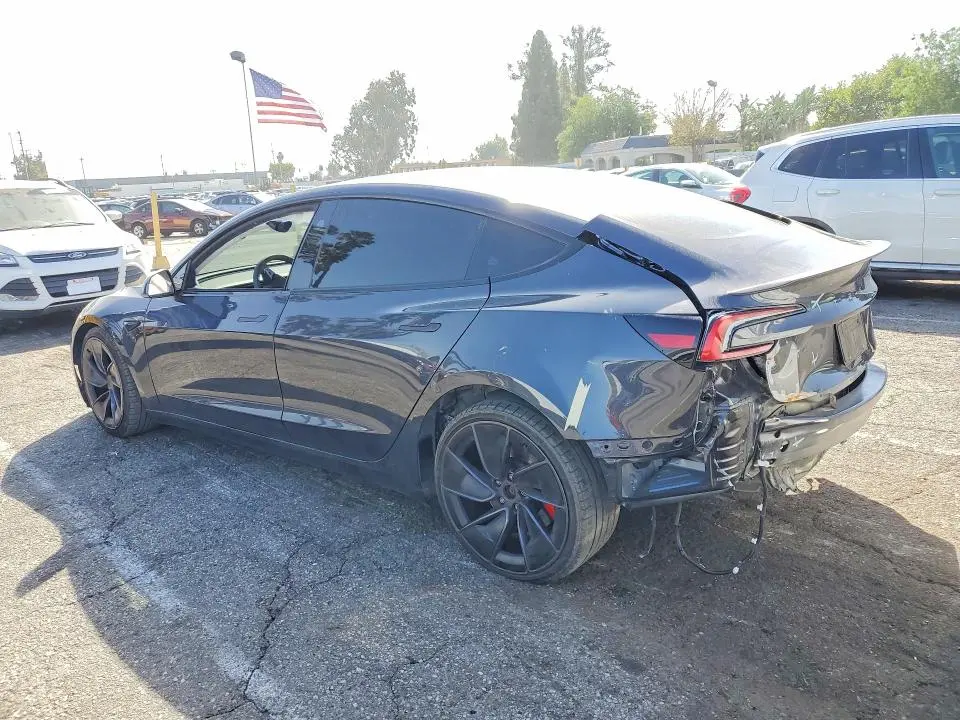 2024 TESLA MODEL 3   