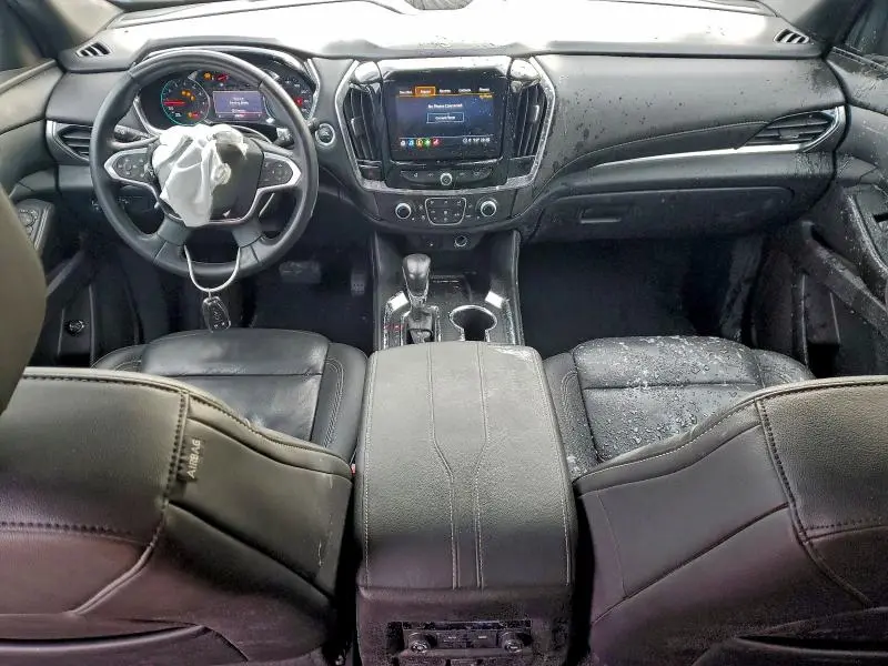 2023 CHEVROLET TRAVERSE LT  