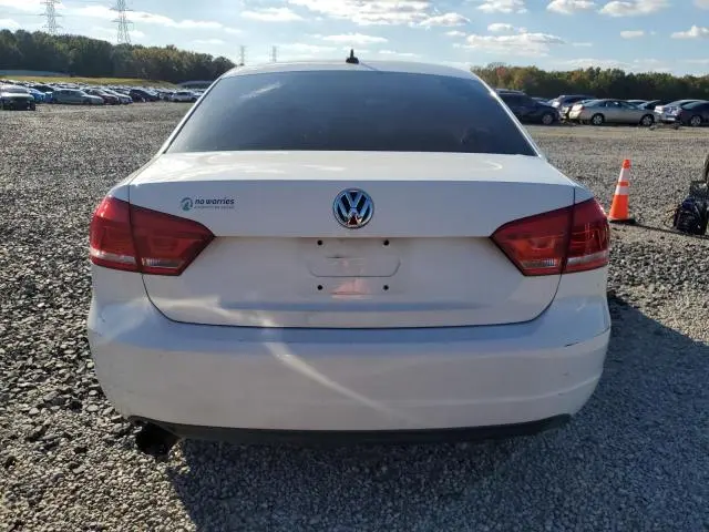 2013 VOLKSWAGEN PASSAT S  