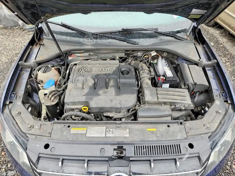 2015 VOLKSWAGEN PASSAT SEL  