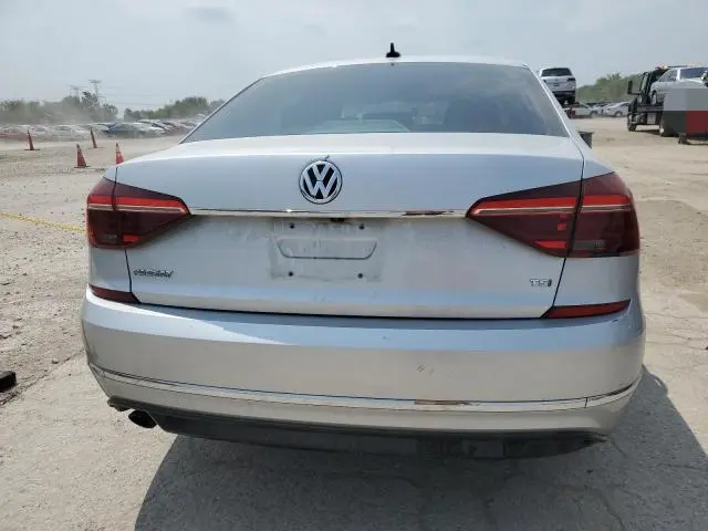 2017 VOLKSWAGEN PASSAT R-LINE  
