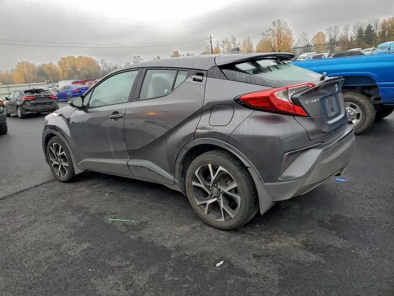 2018 TOYOTA C-HR XLE  