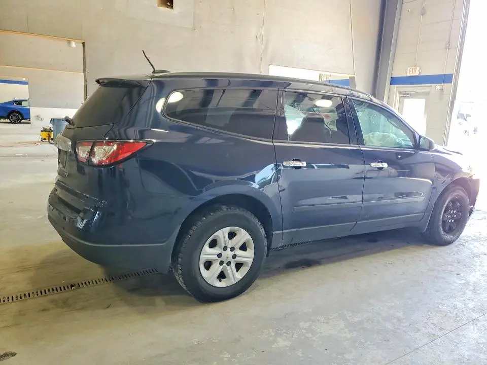 2017 CHEVROLET TRAVERSE LS  