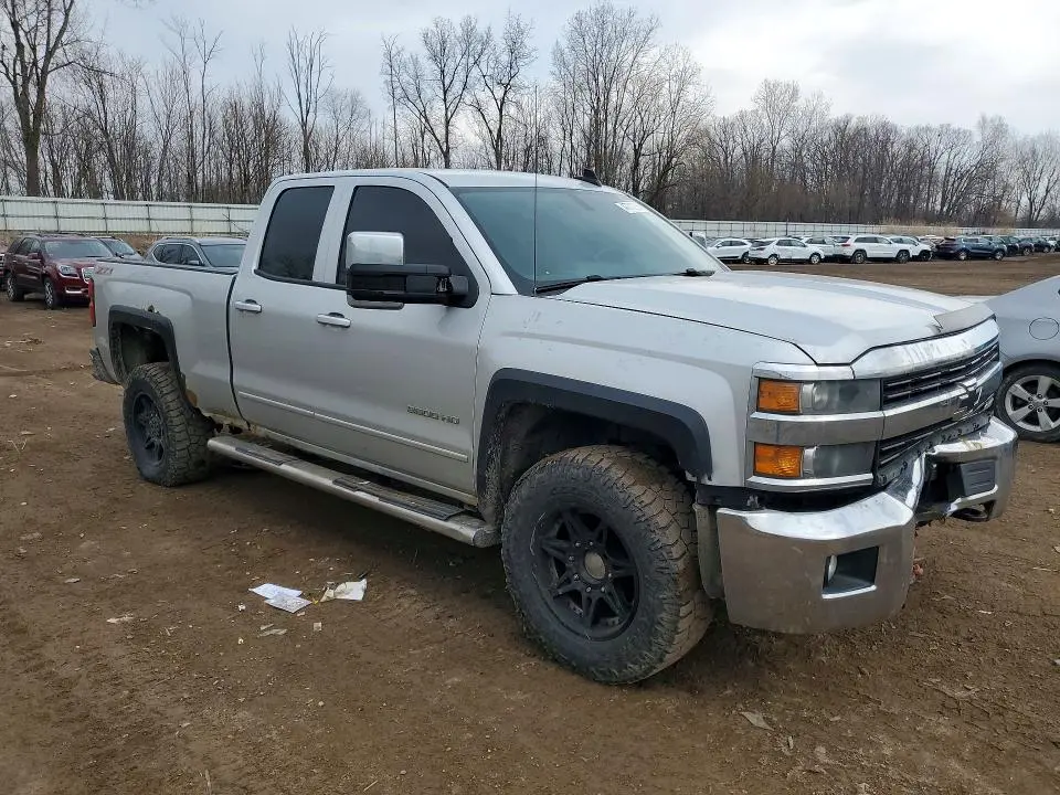 2015 CHEVROLET SILVERADO K2500 HEAVY DUTY LT  