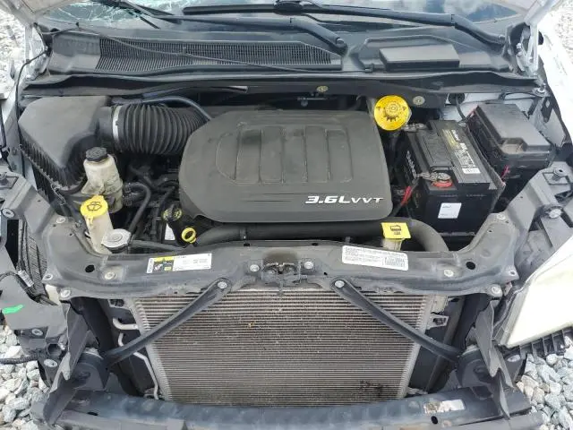 2014 CHRYSLER TOWN & COUNTRY TOURING L  
