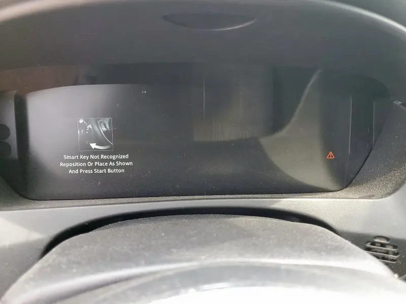 2019 JAGUAR XE R - SPORT  